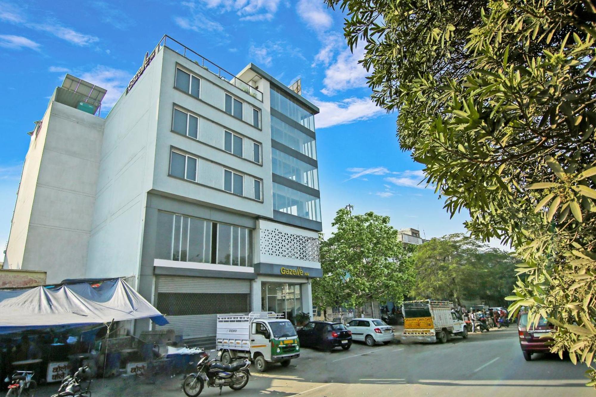 Super Townhouse Geetanjali Inn Gurgáon Exteriér fotografie